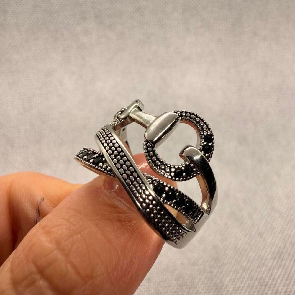 925 Sterling Silver ring with black marcasite stones